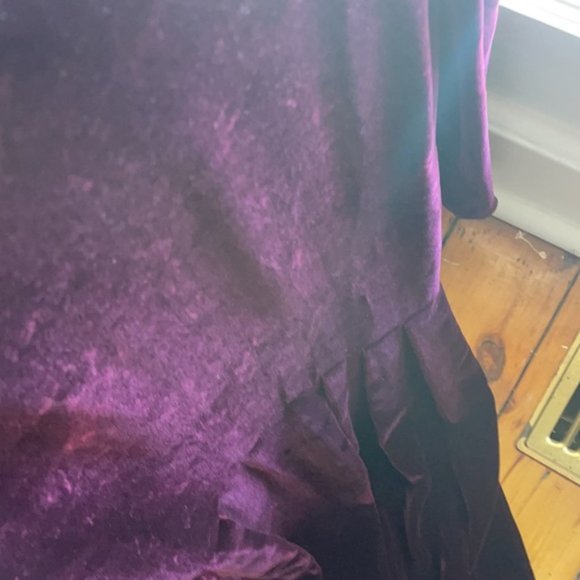 Vintage- Long sleeved wine coloured velvet dress - Picture 2 of 2